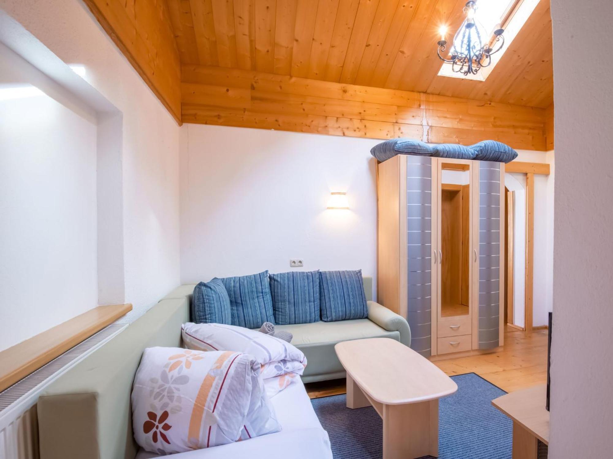 Haus Anna Hotel Langenfeld Bagian luar foto
